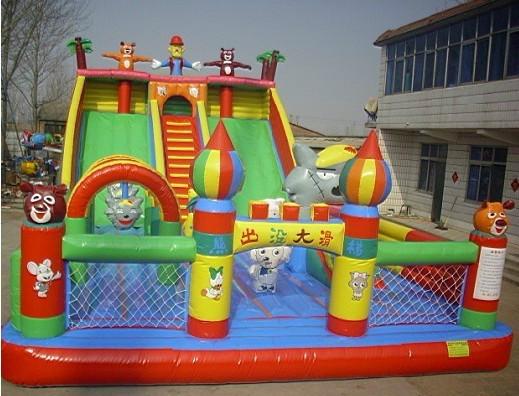 青海充氣跳床圖片