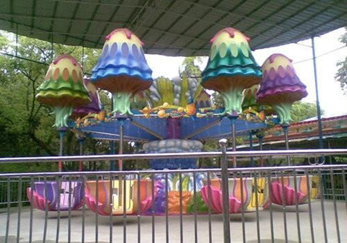 供應2015新型逍遙水母*錢的游樂設備/金元寶逍遙水母
