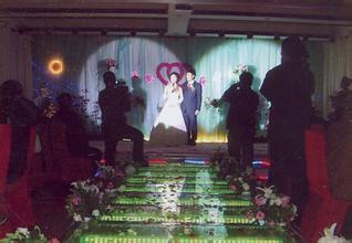 供應(yīng)柳州追光燈租賃