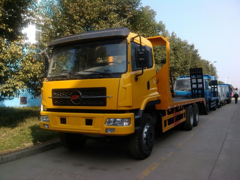 供應(yīng)出售楚風(fēng)后八輪平板運(yùn)輸車