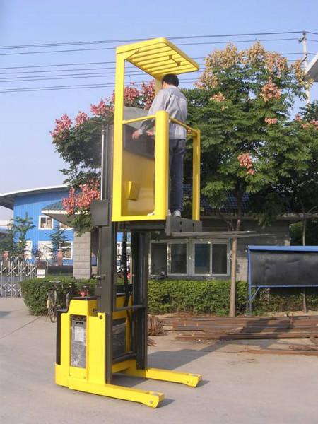 广州市高空作业平台专用叉车厂家