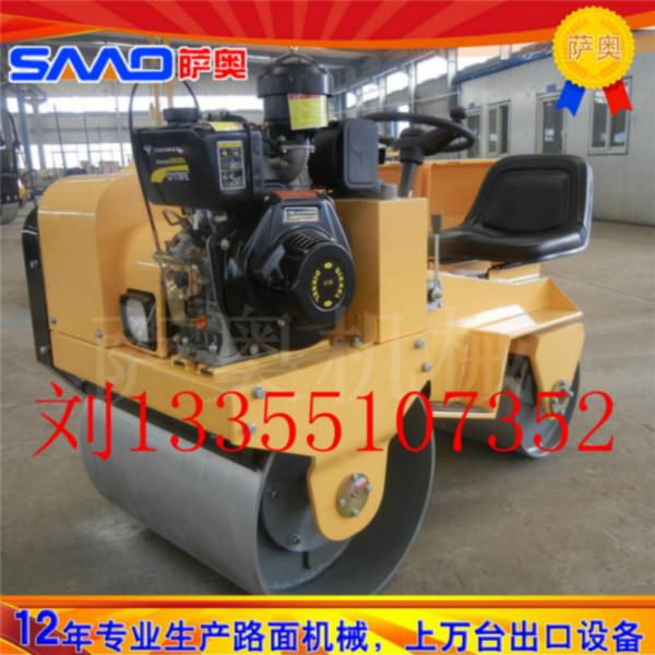 2.5噸壓路機(jī)小型座駕壓路機(jī)圖片