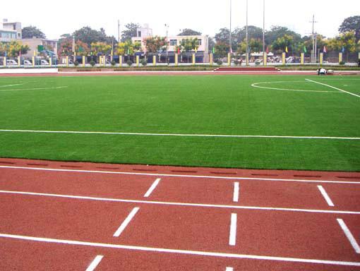 大連市環(huán)保水性塑膠跑道材料、混合型、自結(jié)紋型塑膠跑道施工！