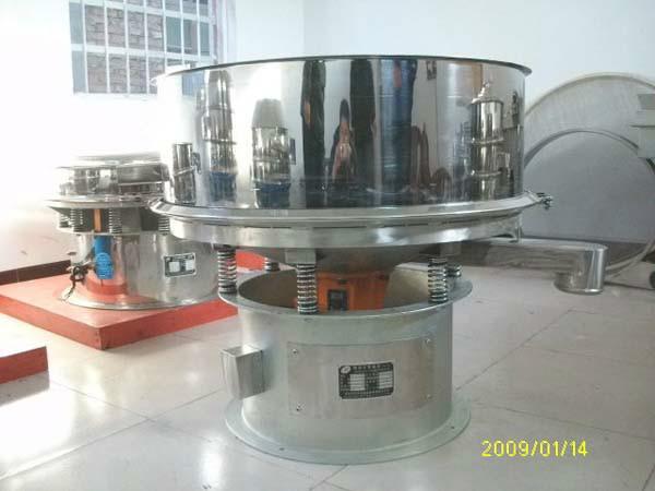 廠家直銷過濾篩分設(shè)備霸道振動篩圖片