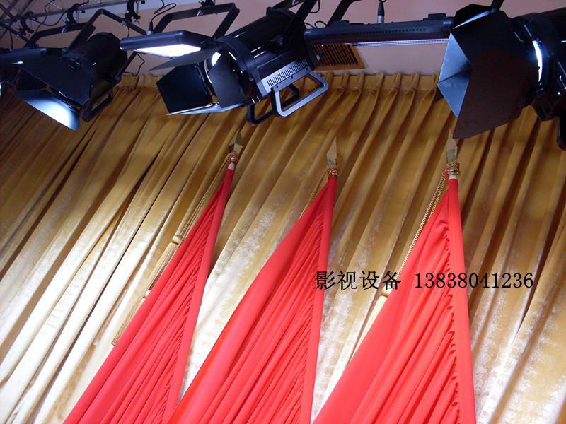 供應(yīng)可移動(dòng)演播室LED便攜式聚光燈數(shù)字化帶遮扉GX-100W補(bǔ)光輪廓燈