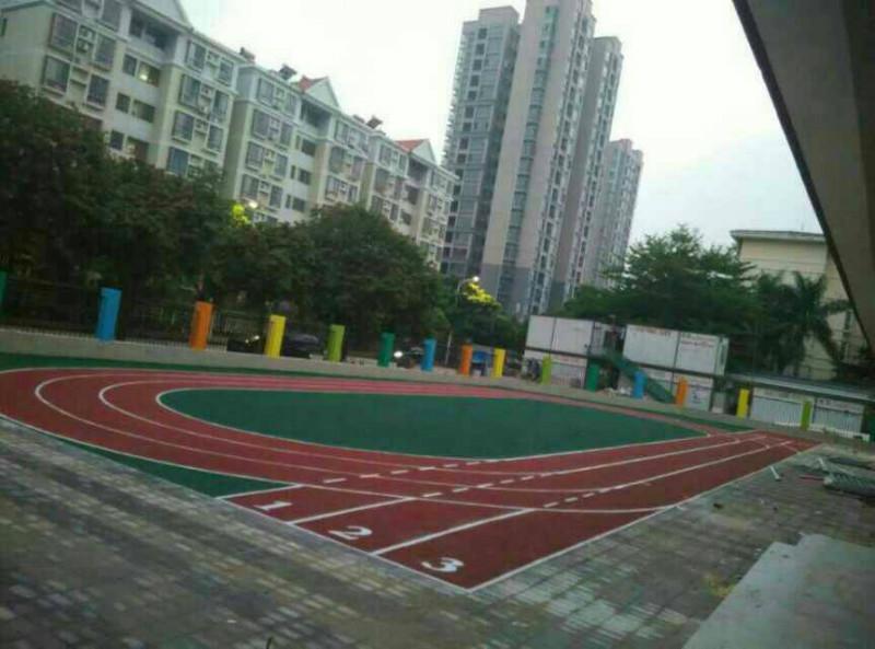供應幼兒園小跑道施工、幼兒園塑膠跑道鋪設、學校塑膠跑道施工