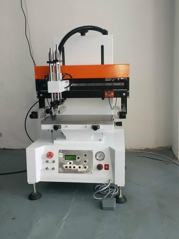 供應(yīng)LWS-2030D小型氣動(dòng)絲網(wǎng)印刷機(jī)彩色印刷機(jī) 玻璃鏡片導(dǎo)光板背光源線路板