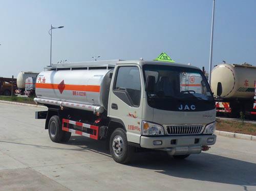 东风CSC5070GJY4，加油车，油罐车厂家报价图片